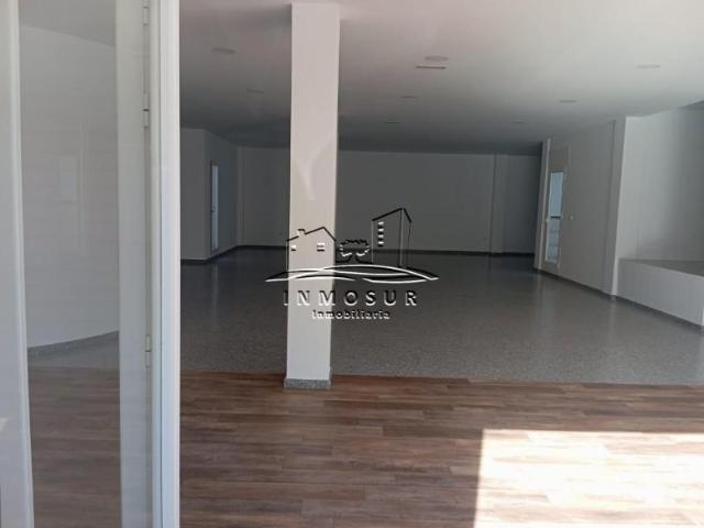 Local Comercial en alquiler en Lucena