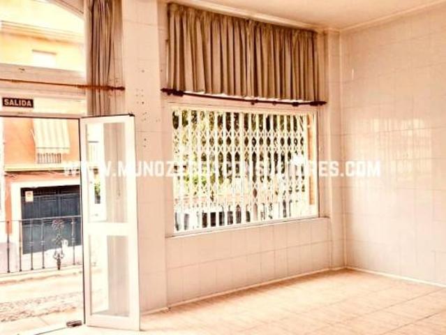 Local Comercial en alquiler en Lucena