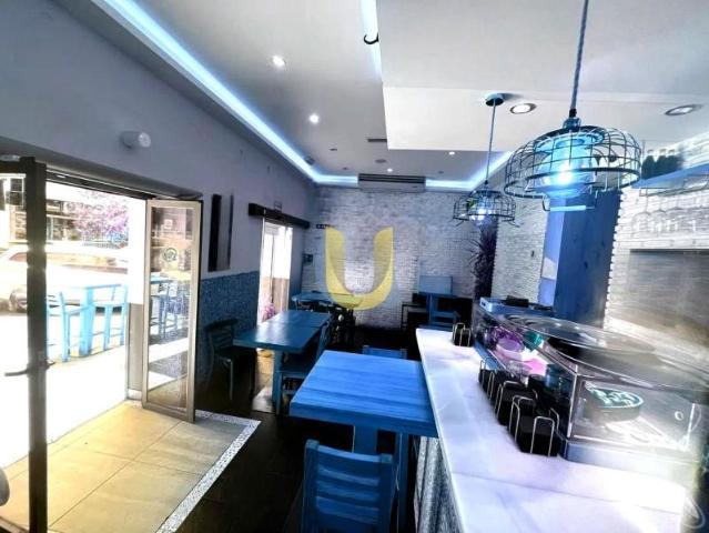 Local Comercial en alquiler en Estrella, Madrid