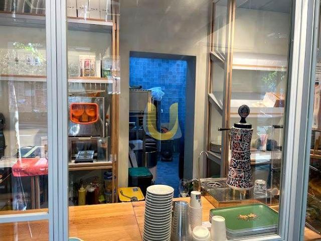 Local Comercial en alquiler en Arapiles, Madrid