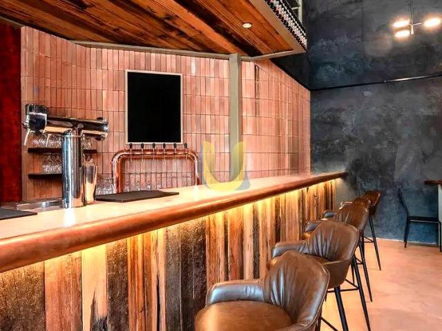 Local Comercial en alquiler en Madrid, Vallehermoso