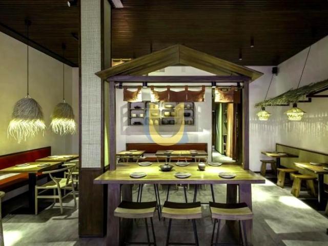 Local Comercial en alquiler en Argüelles, Madrid