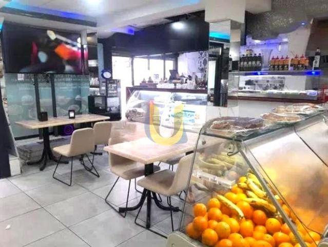 Local Comercial en alquiler en Puente de Vallecas, Madrid