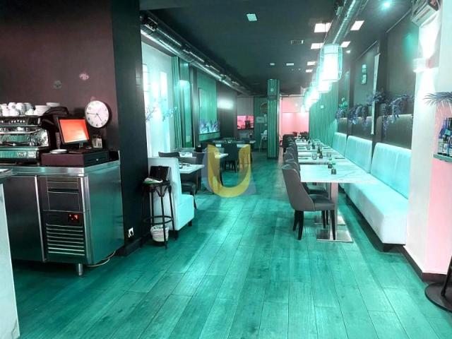 Local Comercial en alquiler en Madrid, Palacio