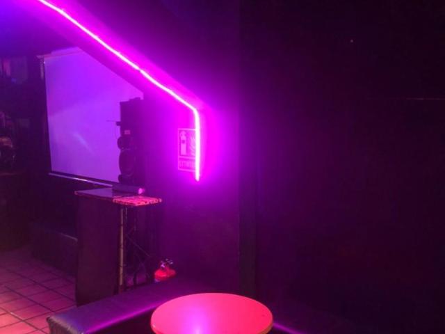 Local Comercial en alquiler en Cortes, Madrid