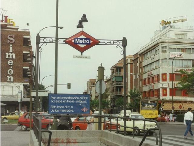 Local Comercial en alquiler en San Juan Bautista, Madrid