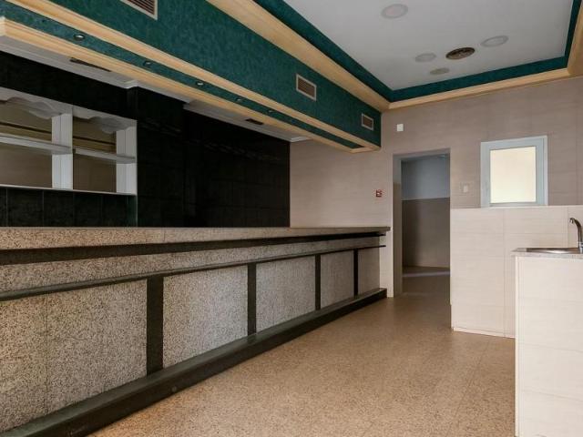 Local Comercial en alquiler en Argüelles, Madrid