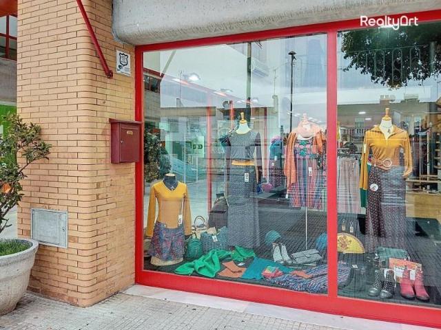 Local Comercial en alquiler en Ciudad Expo, Mairena Del Aljarafe