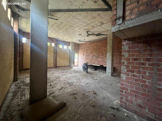 Local Comercial en alquiler en Mairena Del Aljarafe, Ateneo