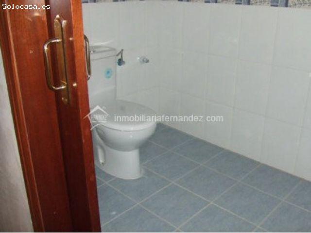 Local Comercial en alquiler en Peña Redonda, Cáceres