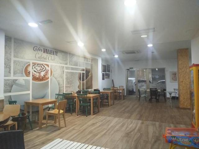 Local Comercial en alquiler en Manises, els Obradors