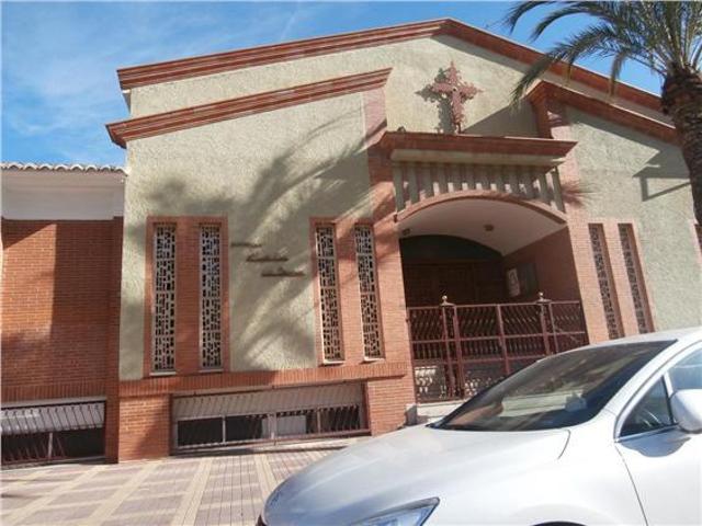 Local Comercial en alquiler en Manises, els Obradors