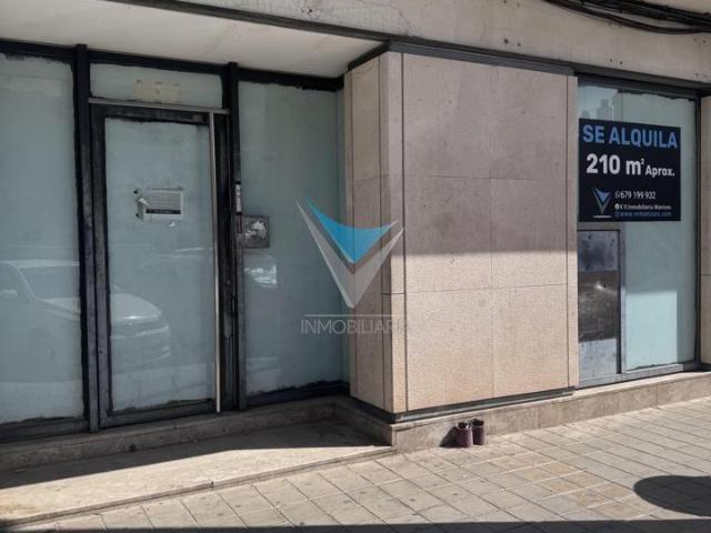 Local Comercial en alquiler en Manises, Valencia