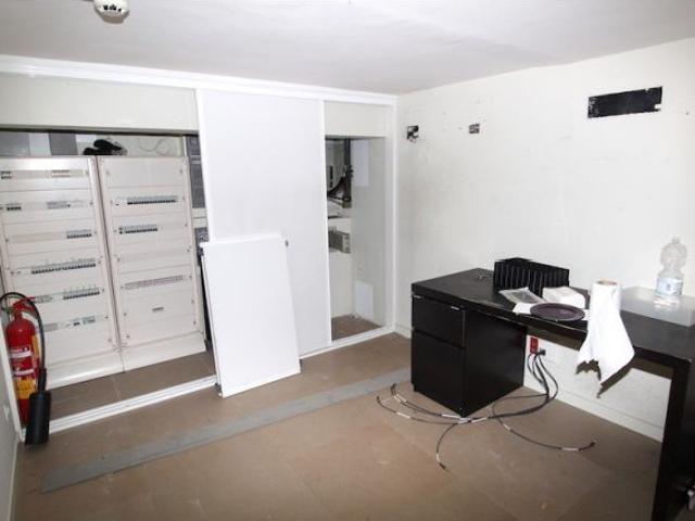 Local Comercial en alquiler en Divina Pastora, Costa del Sol Occidental