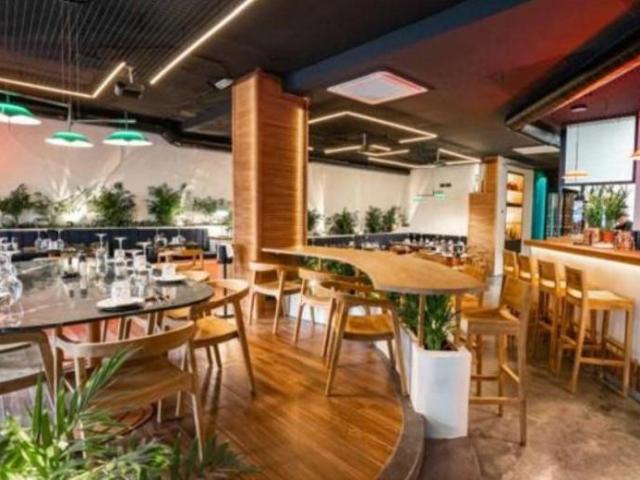 Local Comercial en alquiler en El Ingenio, Marbella