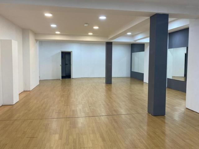Local Comercial en alquiler en Martorell, Barcelona