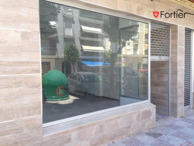 Local Comercial en alquiler en Martos, Andalucía