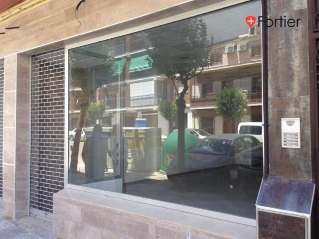Local Comercial en alquiler en Martos, Andalucía