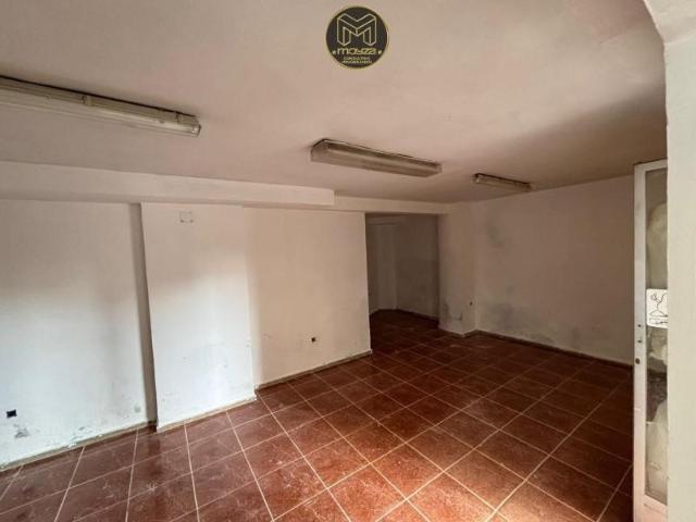 Local Comercial en alquiler en Martos, Andalucía