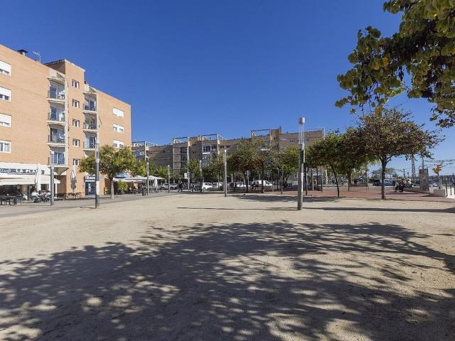 Local Comercial en alquiler en Montgat, Barcelona