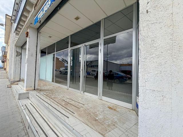 Local Comercial en alquiler en Ribera d'Ebre, Catalunya