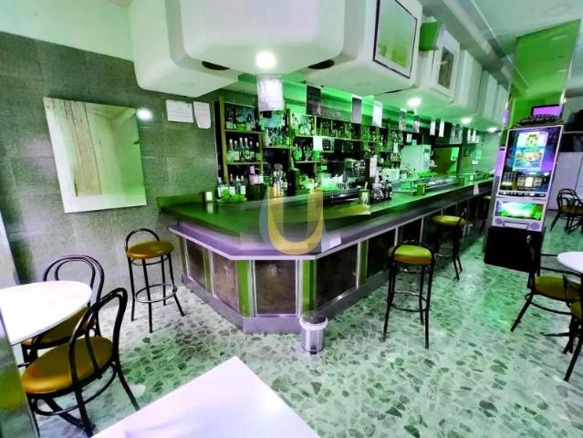 Local Comercial en alquiler en Móstoles, Parque Estoril II