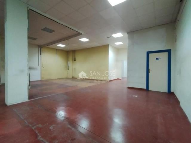 Local Comercial en alquiler en Novelda