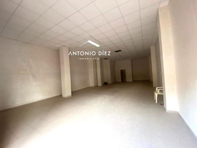 Local Comercial en alquiler en Novelda