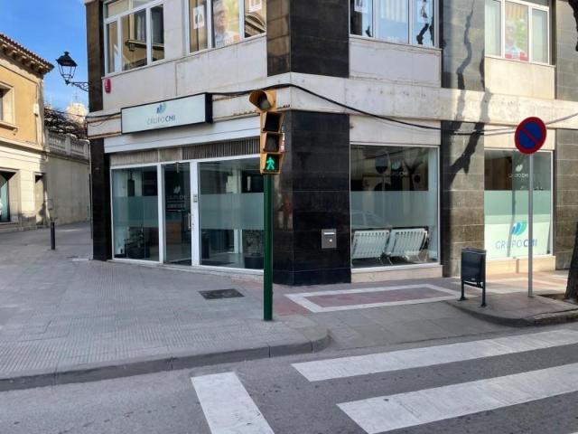 Local Comercial en alquiler en Olesa De Montserrat