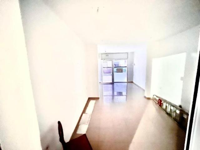 Local Comercial en alquiler en Bollullos De La Mitación, Andalucía