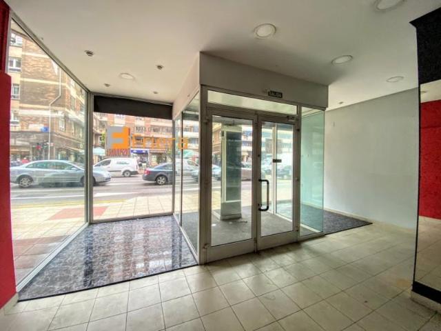 Local Comercial en alquiler en Oviedo, Pumarín