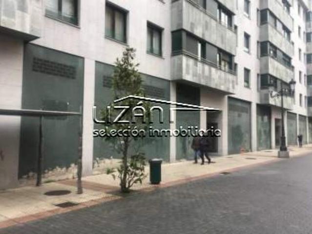 Local Comercial en alquiler en Oviedo, Casco Antiguo