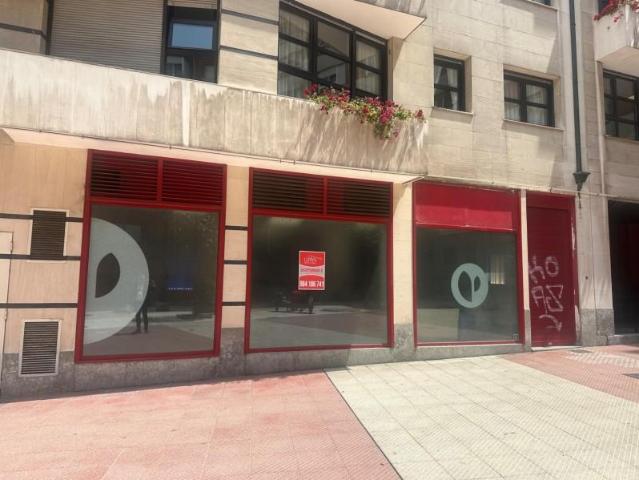 Local Comercial en alquiler en Oviedo, Buenavista