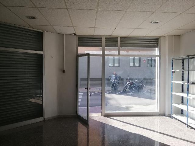Local Comercial en alquiler en Banús, Cerdanyola Del Vallès