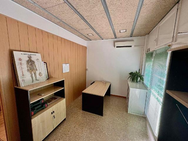 Local Comercial en alquiler en Almeda, Baix Llobregat