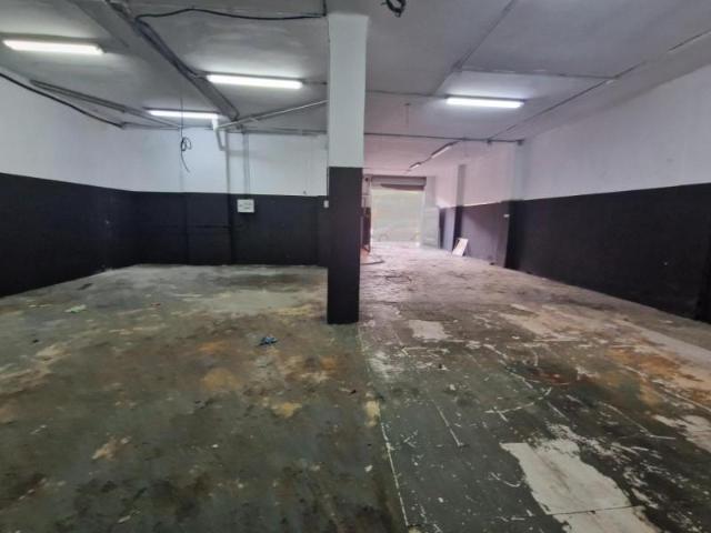 Local Comercial en alquiler en Paterna, Campament
