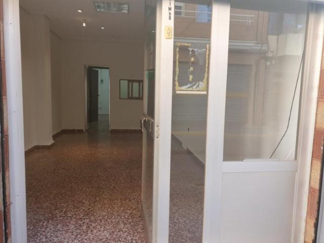 Local Comercial en alquiler en Paterna, Campament
