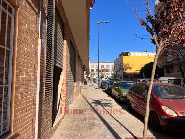 Local Comercial en alquiler en Paterna