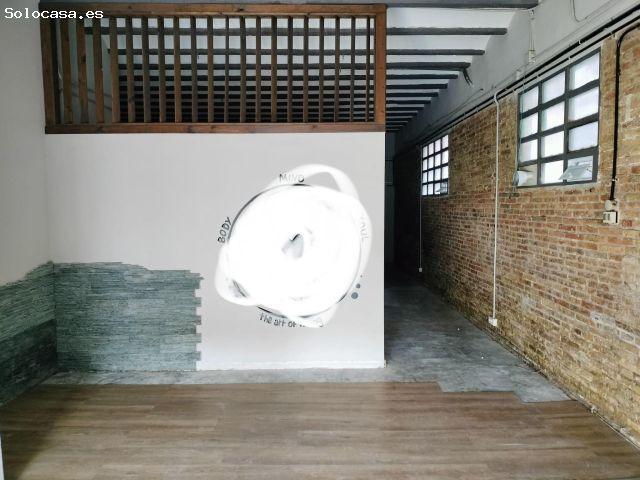 Local Comercial en alquiler en Districte 1, Barcelonès