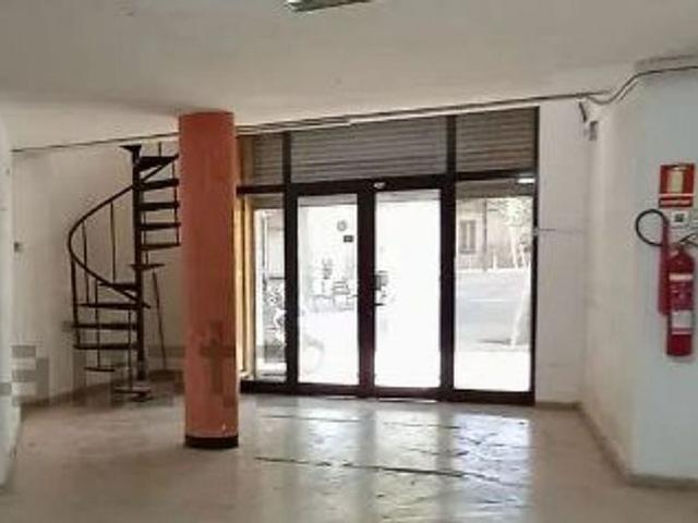Local Comercial en alquiler en Barcelona, la Sagrera