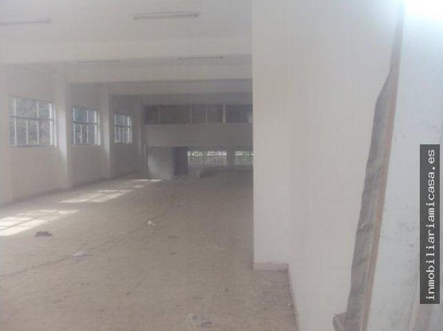 Local Comercial en alquiler en Pontevedra, O Gorgullón