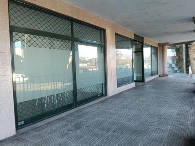 Local Comercial en alquiler en Deza, Pontevedra