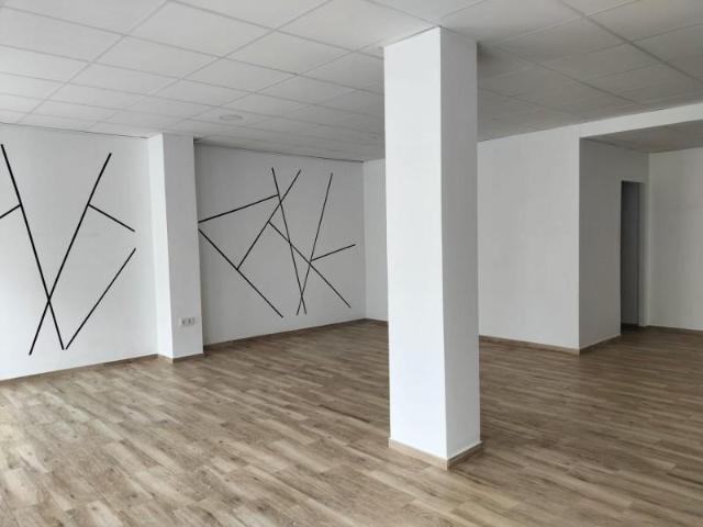 Local Comercial en alquiler en Puerto Real, Barriada Marroquina
