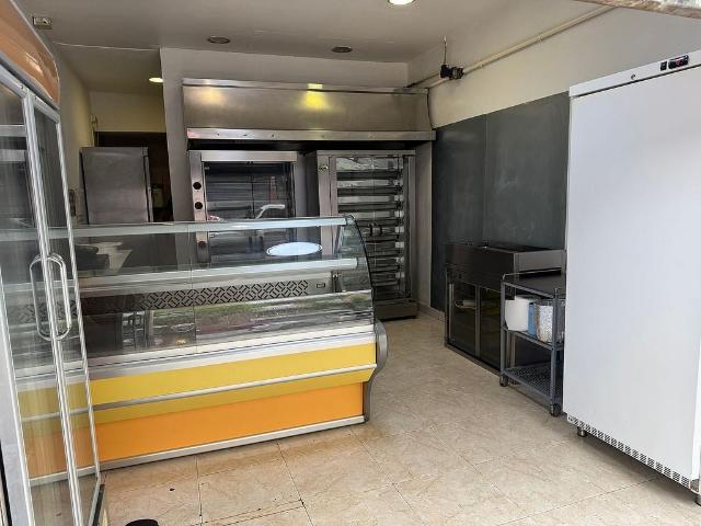 Local Comercial en alquiler en La Pobla De Mafumet, Tarragona