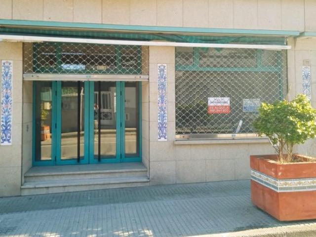 Local Comercial en alquiler en Ribeira, A Barbanza