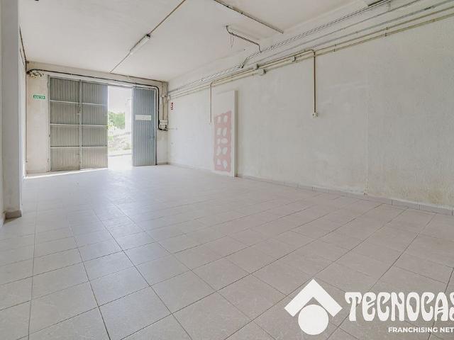 Local Comercial en alquiler en Rubí