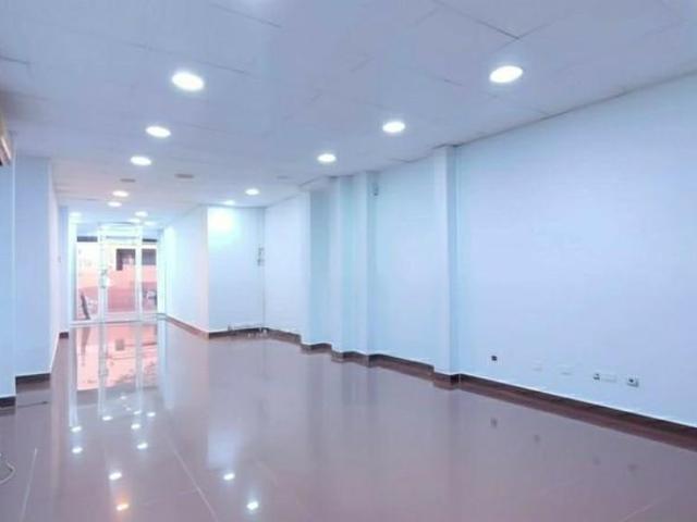 Local Comercial en alquiler en Rubí