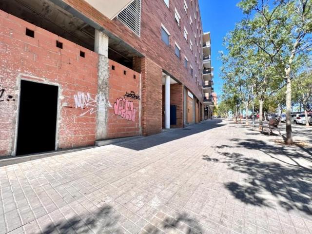Local Comercial en alquiler en Sabadell, Can Llong