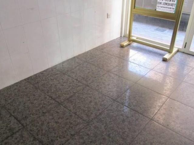 Local Comercial en alquiler en Salesas, Salamanca