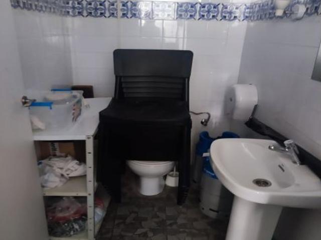 Local Comercial en alquiler en San Juan De Aznalfarache, Andalucía